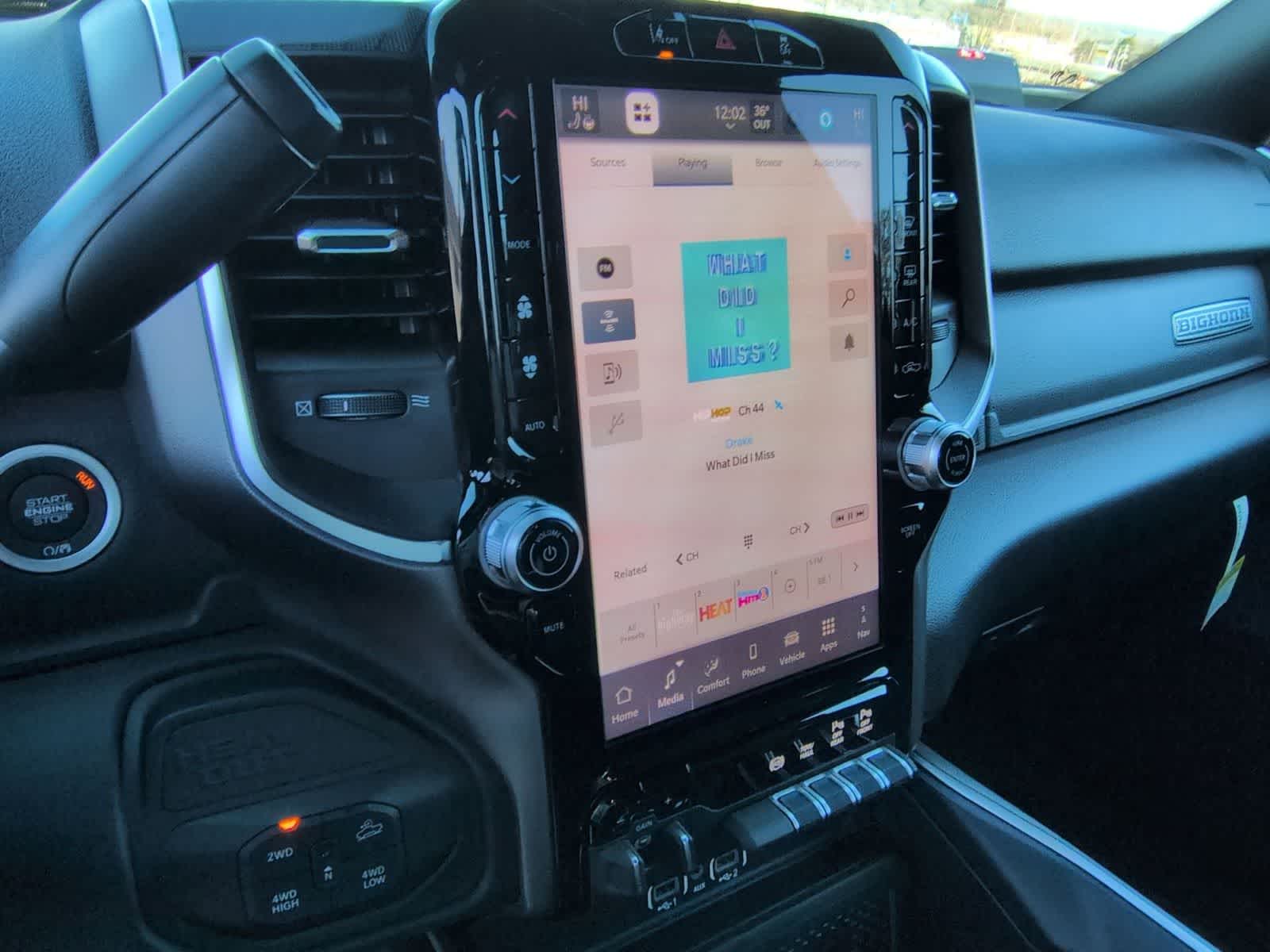 2026 RAM 2500 RAM 2500 BIG HORN CREW CAB 4X4 6'4' BOX