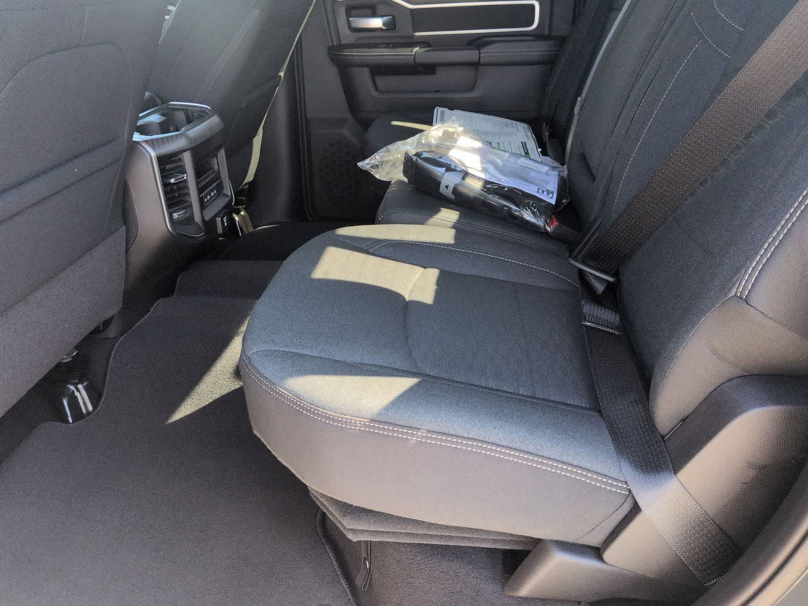 2026 RAM 2500 RAM 2500 BIG HORN CREW CAB 4X4 6'4' BOX