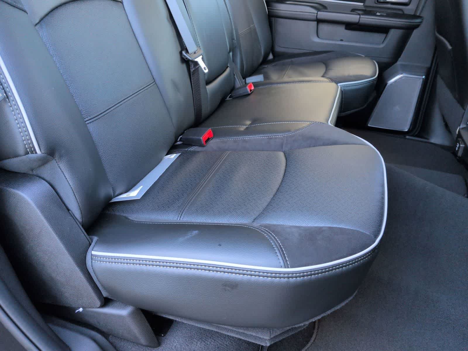 2026 RAM 2500 RAM 2500 LARAMIE CREW CAB 4X4 6'4' BOX