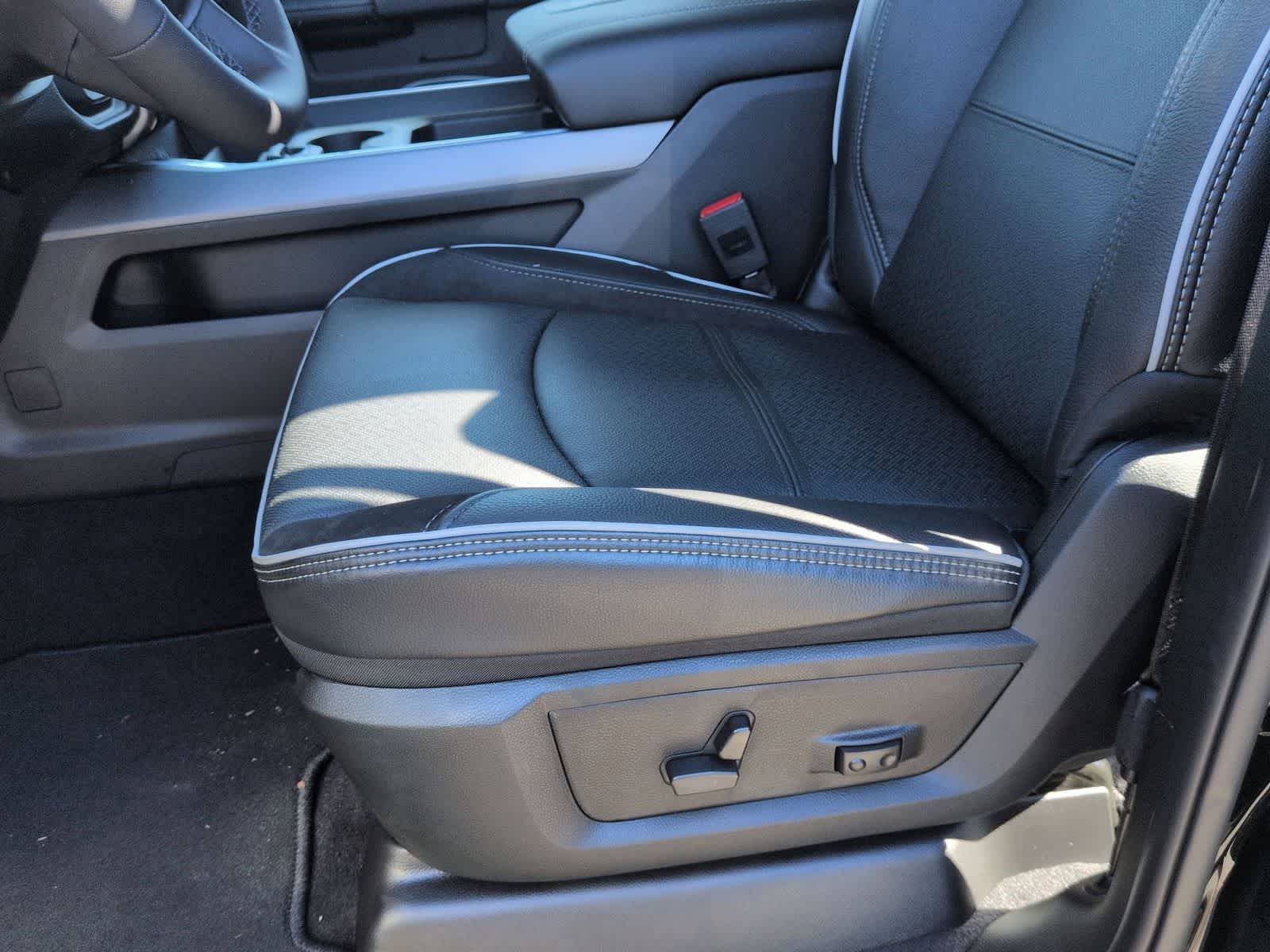 2026 RAM 2500 RAM 2500 LARAMIE CREW CAB 4X4 6'4' BOX