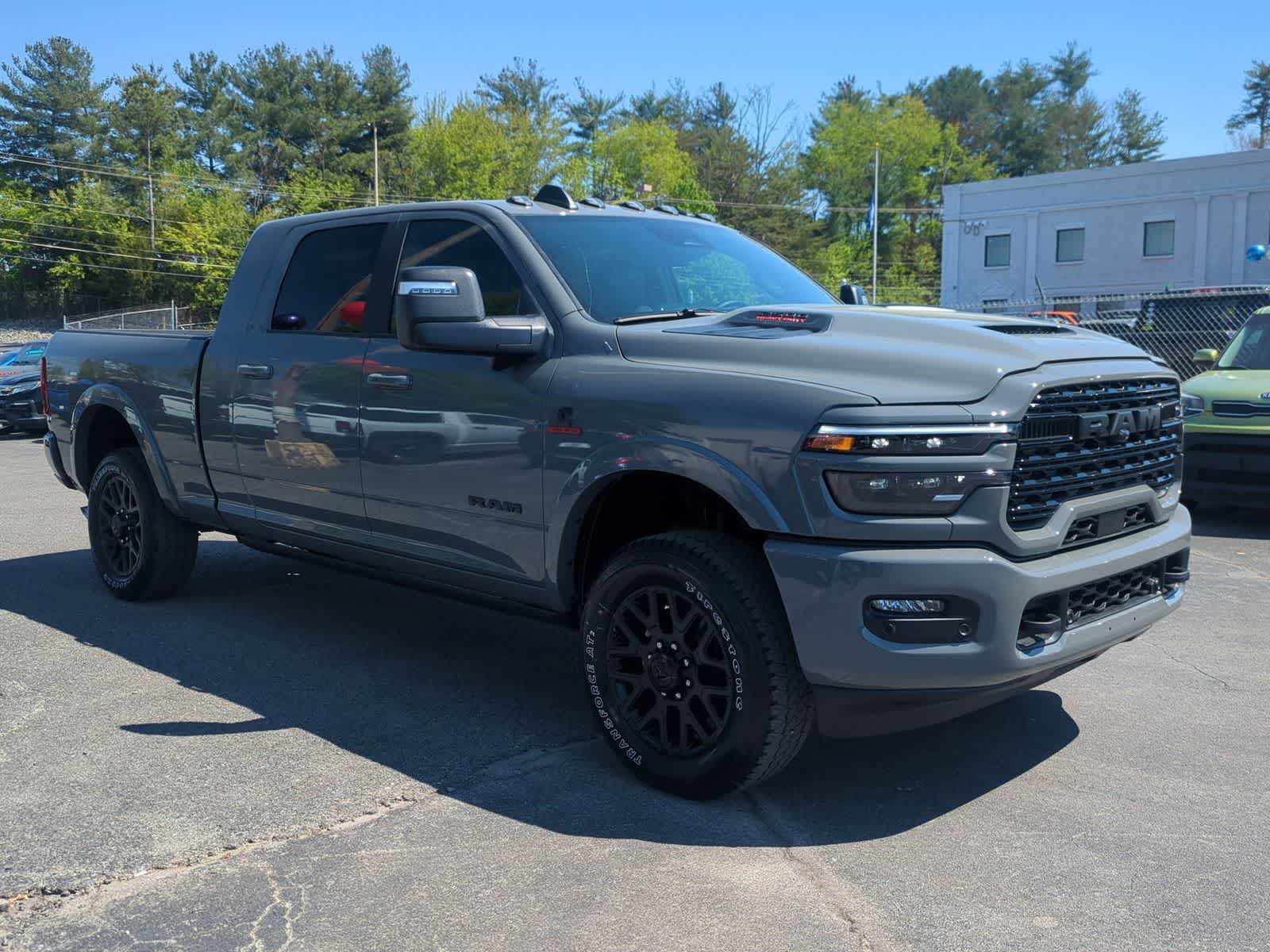 2026 RAM 2500 RAM 2500 LIMITED MEGA CAB 4X4 6'4' BOX