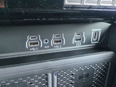 2026 RAM 2500 RAM 2500 LIMITED MEGA CAB 4X4 6'4' BOX