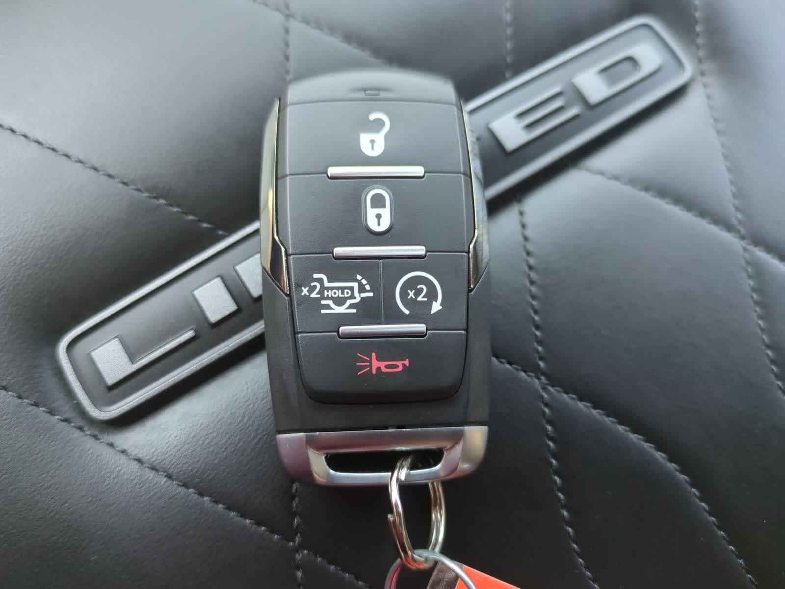 2026 RAM 2500 RAM 2500 LIMITED MEGA CAB 4X4 6'4' BOX