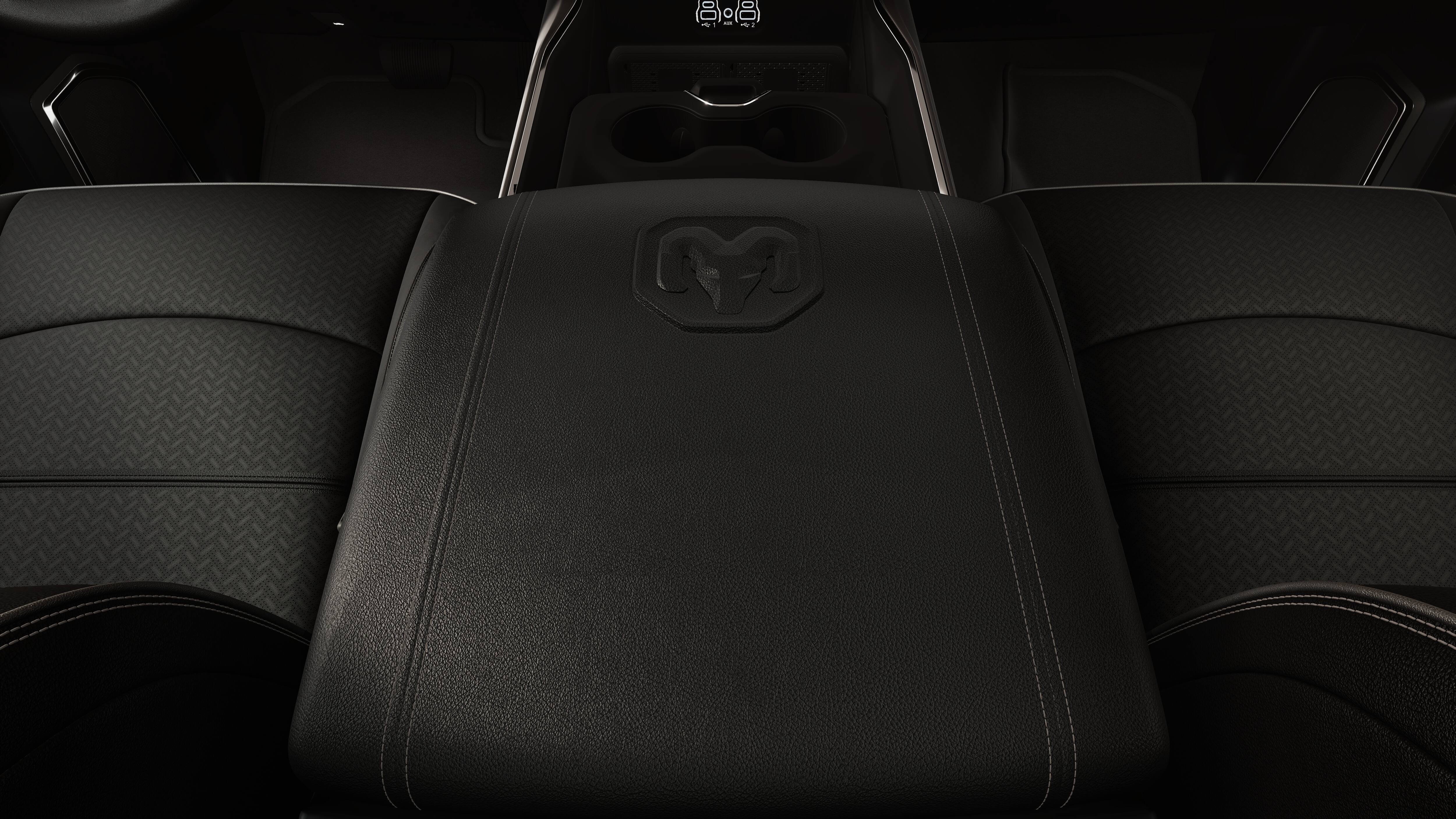 2026 RAM 3500 RAM 3500 LARAMIE CREW CAB 4X4 8' BOX