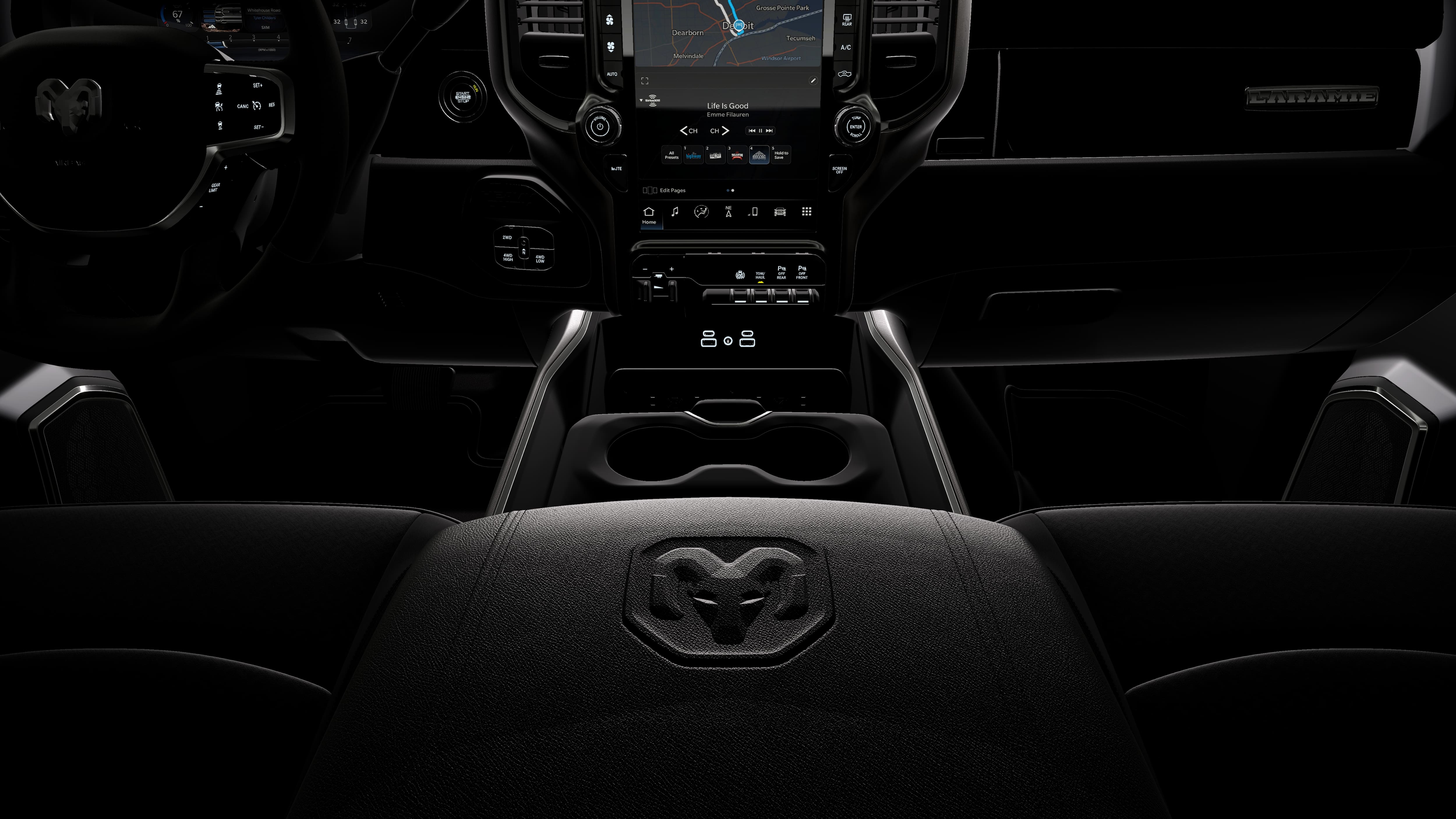 2026 RAM 3500 RAM 3500 LARAMIE CREW CAB 4X4 8' BOX