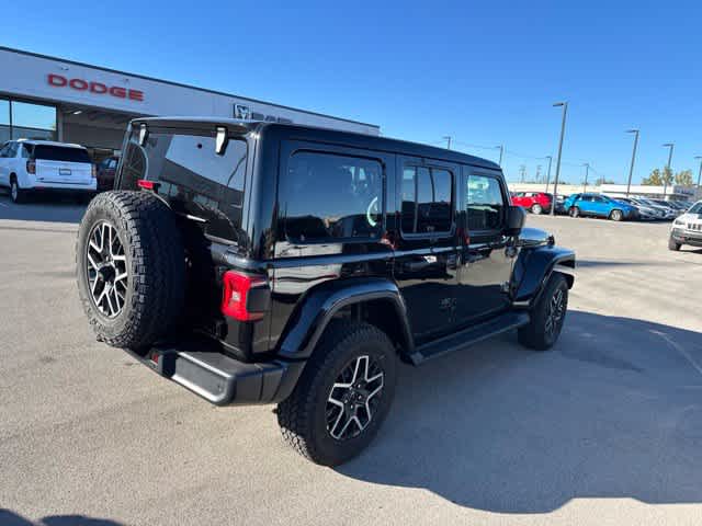 2027 Jeep Wrangler WRANGLER 4-DOOR SAHARA