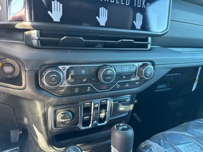 2027 Jeep Wrangler WRANGLER 4-DOOR SAHARA