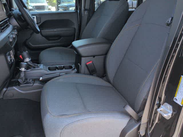 2026 Jeep Wrangler 4-Door Sport RHD 4x4