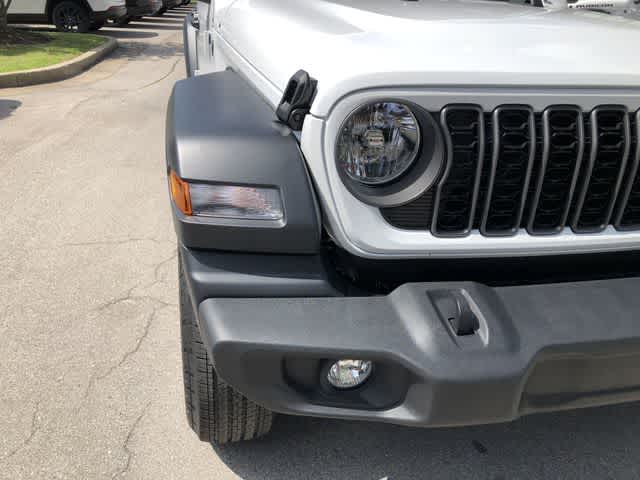 2026 Jeep Wrangler 4-Door Sport RHD 4x4