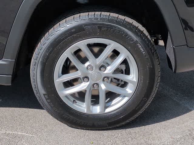 2026 Jeep Grand Cherokee GRAND CHEROKEE LAREDO X 4X4