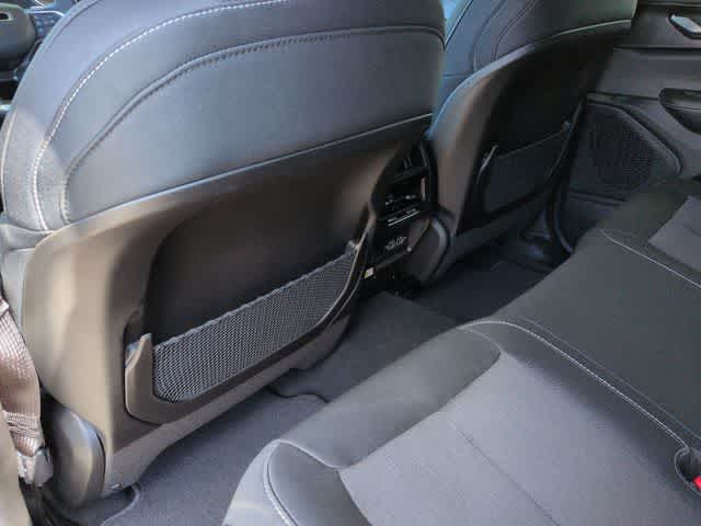 2026 Jeep Grand Cherokee GRAND CHEROKEE LAREDO X 4X4