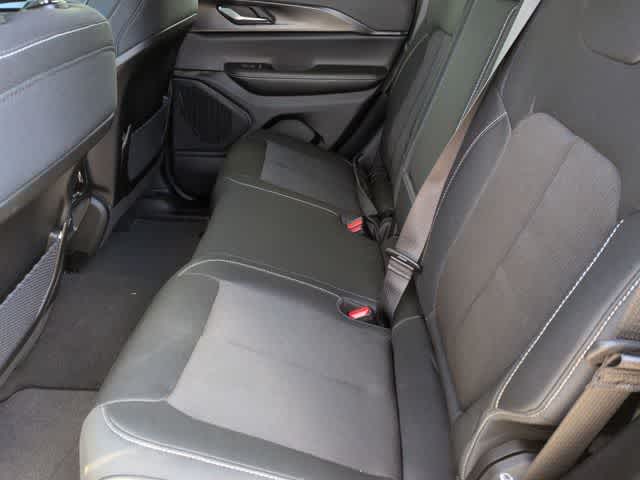 2026 Jeep Grand Cherokee GRAND CHEROKEE LAREDO X 4X4
