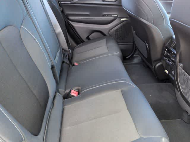 2026 Jeep Grand Cherokee GRAND CHEROKEE LAREDO X 4X4