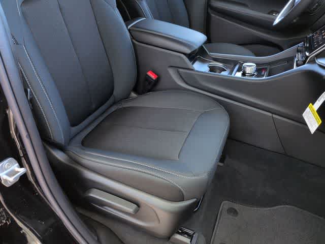 2026 Jeep Grand Cherokee GRAND CHEROKEE LAREDO X 4X4