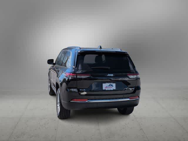 2026 Jeep Grand Cherokee GRAND CHEROKEE LAREDO X 4X4
