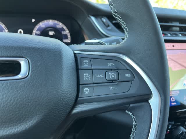 2027 Jeep Grand Cherokee GRAND CHEROKEE LAREDO 4X4