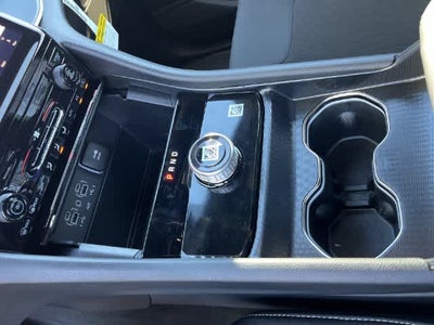 2027 Jeep Grand Cherokee GRAND CHEROKEE LAREDO 4X4