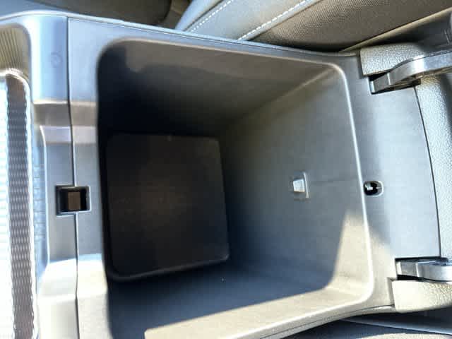 2027 Jeep Grand Cherokee GRAND CHEROKEE LAREDO 4X4