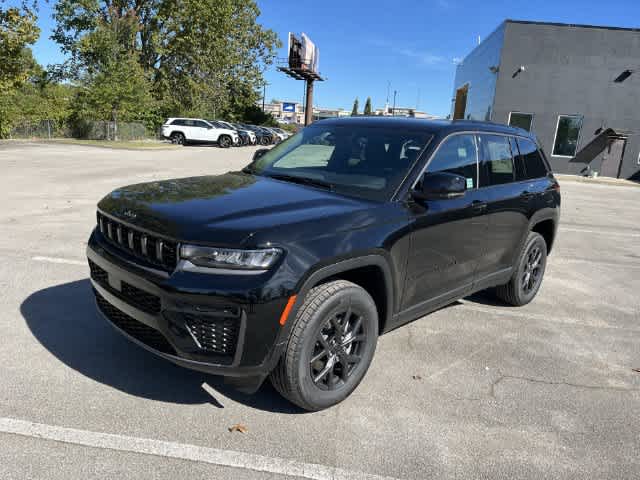 2027 Jeep Grand Cherokee GRAND CHEROKEE LAREDO ALTITUDE 4X4