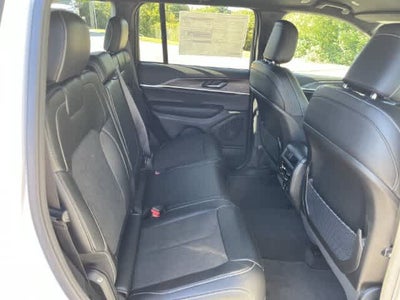 2027 Jeep Grand Cherokee GRAND CHEROKEE LAREDO ALTITUDE 4X4