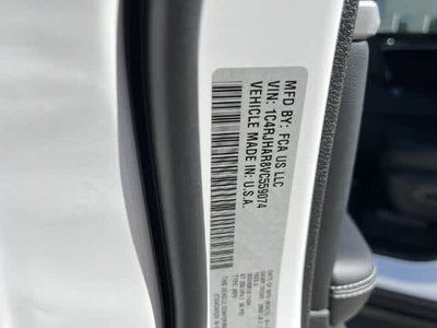 2027 Jeep Grand Cherokee GRAND CHEROKEE LAREDO ALTITUDE 4X4