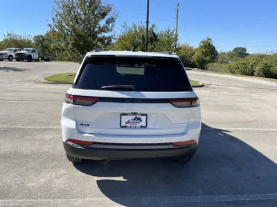 2027 Jeep Grand Cherokee GRAND CHEROKEE LAREDO ALTITUDE 4X4