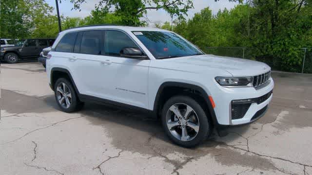 2026 Jeep Grand Cherokee GRAND CHEROKEE LIMITED 4X4