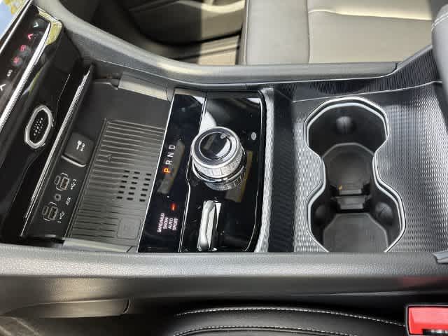 2027 Jeep Grand Cherokee GRAND CHEROKEE LIMITED 4X4