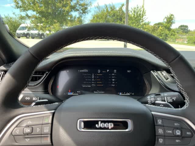 2027 Jeep Grand Cherokee GRAND CHEROKEE LIMITED 4X4