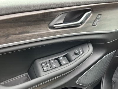 2027 Jeep Grand Cherokee GRAND CHEROKEE LIMITED RESERVE 4X4