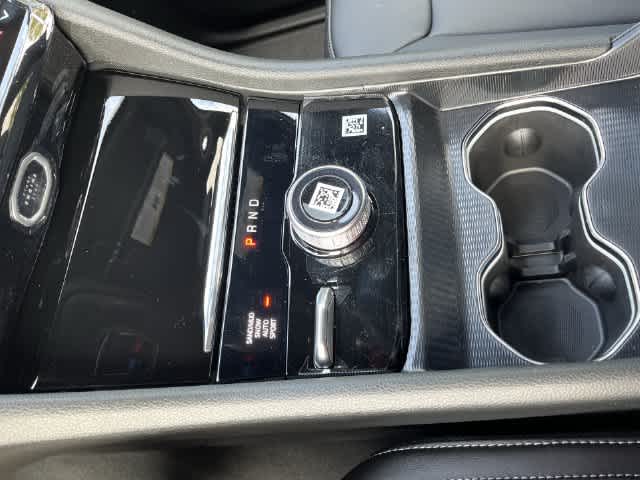 2027 Jeep Grand Cherokee GRAND CHEROKEE LIMITED 4X4