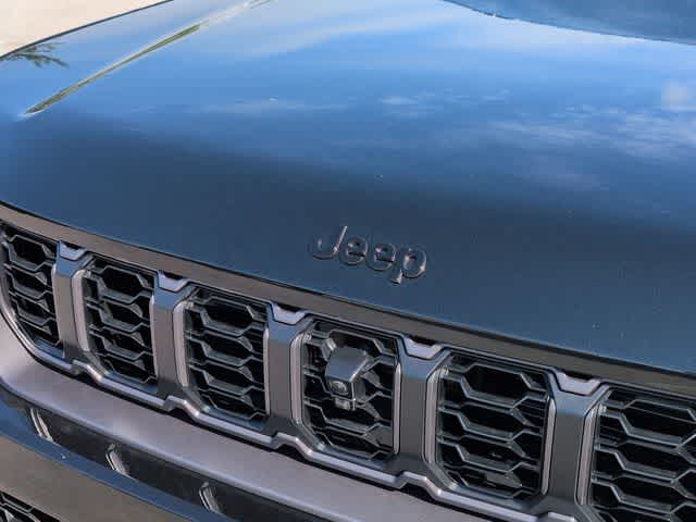 2026 Jeep Grand Cherokee GRAND CHEROKEE 85TH ANNIVERSARY EDITION 4X4