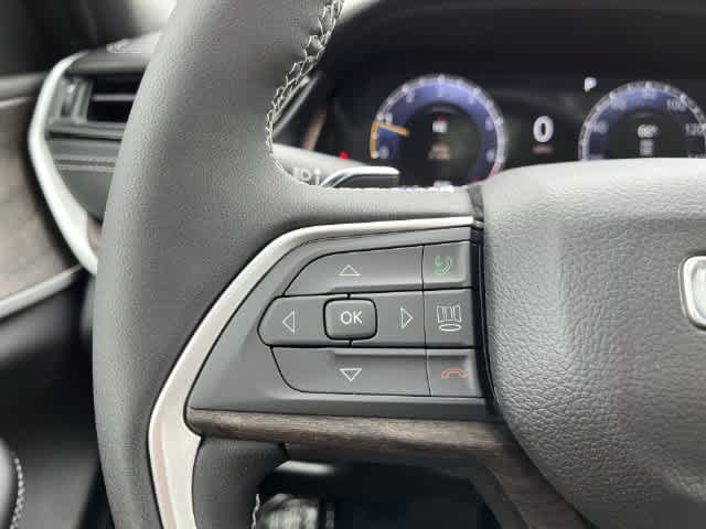 2027 Jeep Grand Cherokee GRAND CHEROKEE LIMITED 4X4