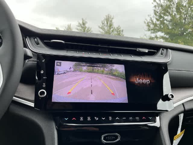 2027 Jeep Grand Cherokee GRAND CHEROKEE LIMITED 4X4