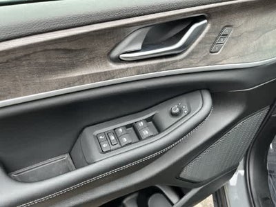 2027 Jeep Grand Cherokee GRAND CHEROKEE LIMITED 4X4