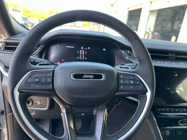 2027 Jeep Grand Cherokee Limited
