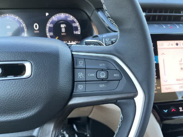 2027 Jeep Grand Cherokee GRAND CHEROKEE LIMITED 4X4