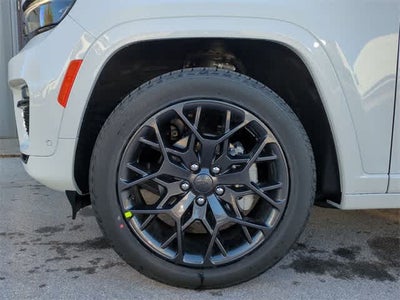 2025 Jeep Grand Cherokee GRAND CHEROKEE SUMMIT 4X4