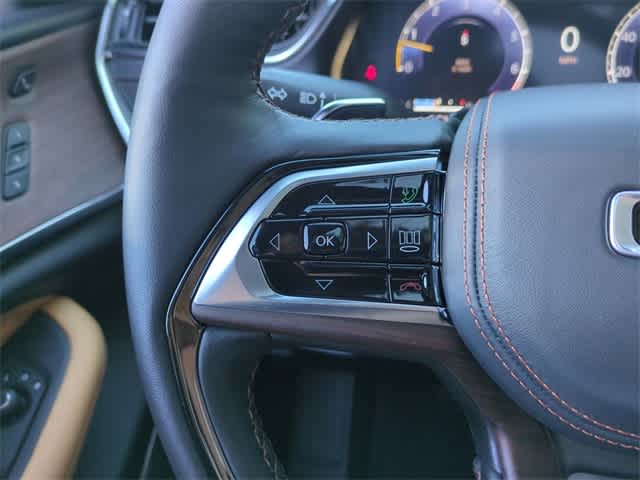 2025 Jeep Grand Cherokee GRAND CHEROKEE SUMMIT 4X4