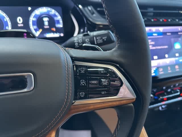 2025 Jeep Grand Cherokee GRAND CHEROKEE SUMMIT RESERVE 4X4