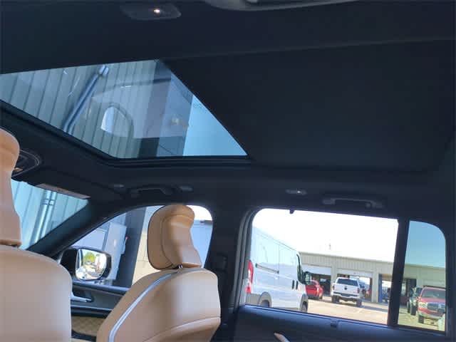 2025 Jeep Grand Cherokee GRAND CHEROKEE SUMMIT 4X4