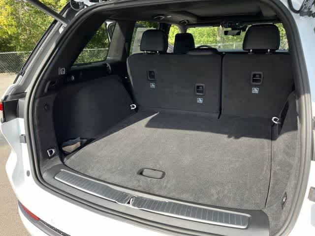 2027 Jeep Grand Cherokee Summit
