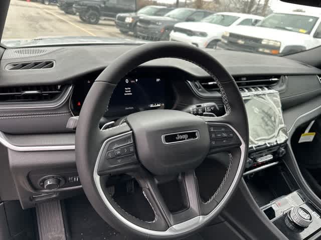 2025 Jeep Grand Cherokee GRAND CHEROKEE L ALTITUDE X 4X4