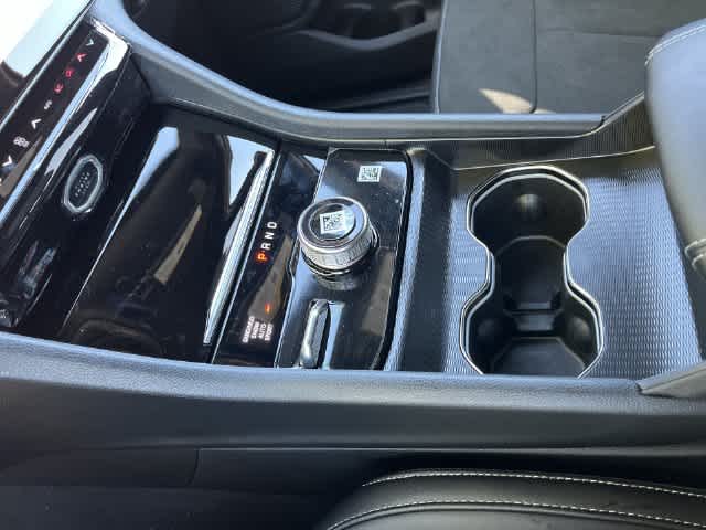 2027 Jeep Grand Cherokee GRAND CHEROKEE L LAREDO ALTITUDE 4X4