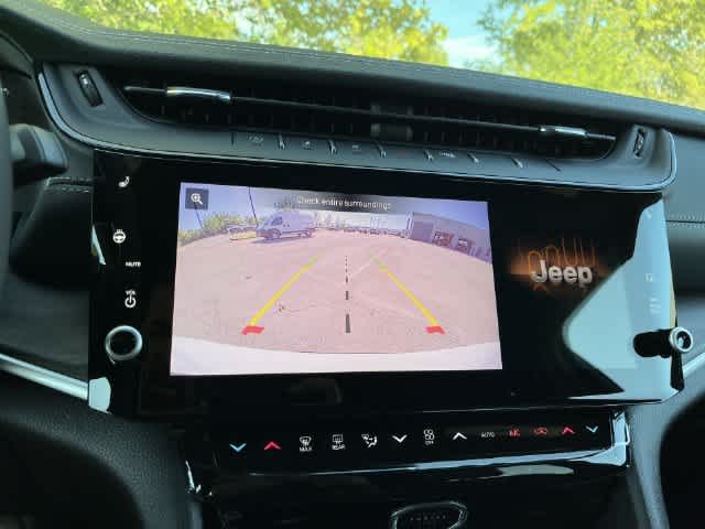2027 Jeep Grand Cherokee GRAND CHEROKEE L LAREDO ALTITUDE 4X4