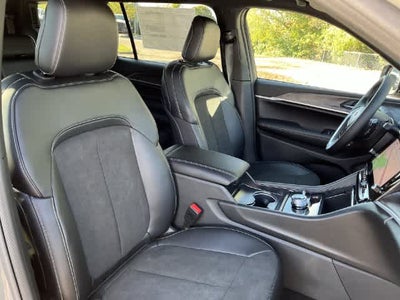 2027 Jeep Grand Cherokee GRAND CHEROKEE L LAREDO ALTITUDE 4X4