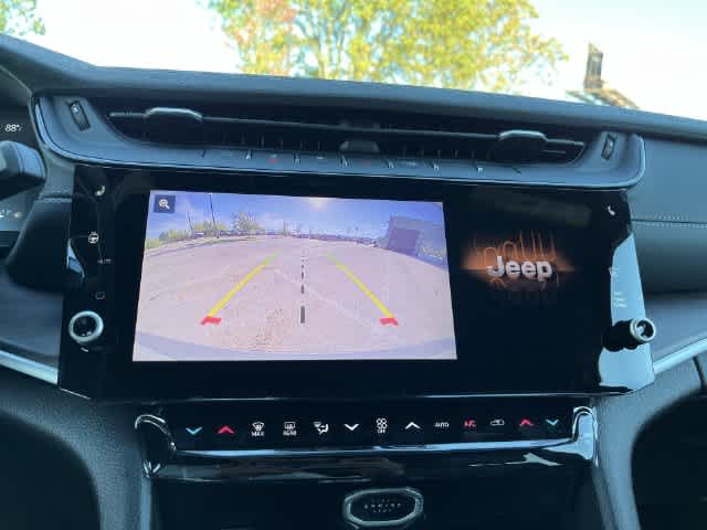 2027 Jeep Grand Cherokee GRAND CHEROKEE L LAREDO ALTITUDE 4X4