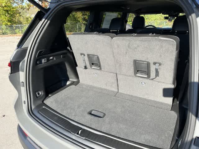 2027 Jeep Grand Cherokee GRAND CHEROKEE L LAREDO ALTITUDE 4X4