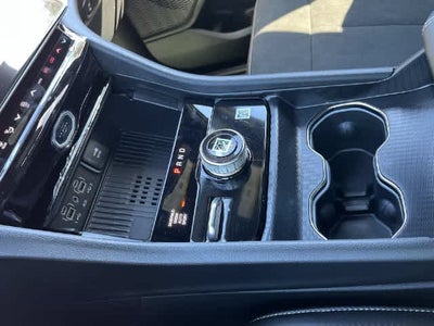 2027 Jeep Grand Cherokee GRAND CHEROKEE L LAREDO ALTITUDE 4X4