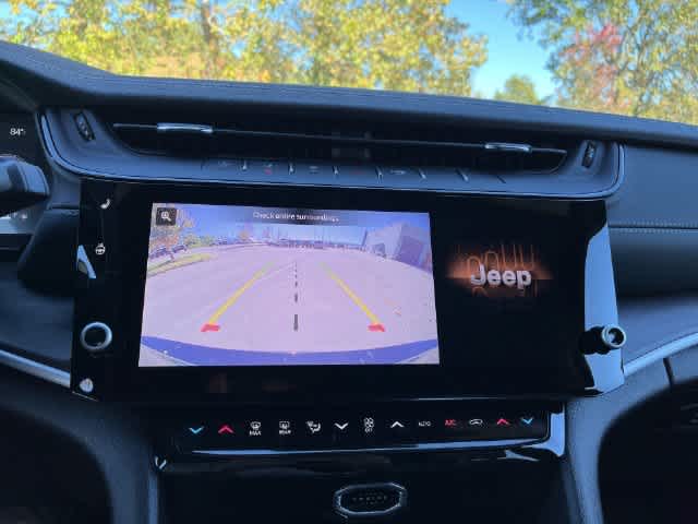 2027 Jeep Grand Cherokee GRAND CHEROKEE L LAREDO ALTITUDE 4X4